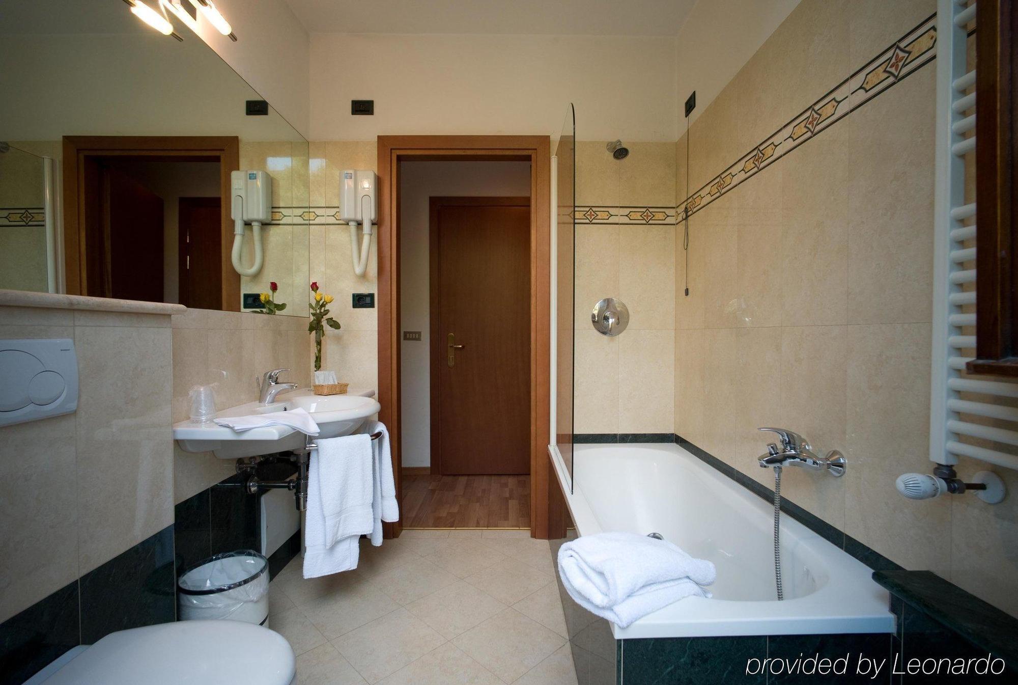 Hotel Golf Florence Room photo